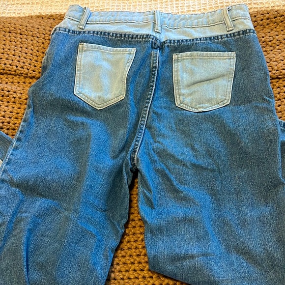 Jeans - Picture 2 of 2